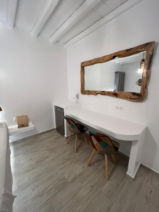 Chill Out Studio Mykonos Town Bagian luar foto